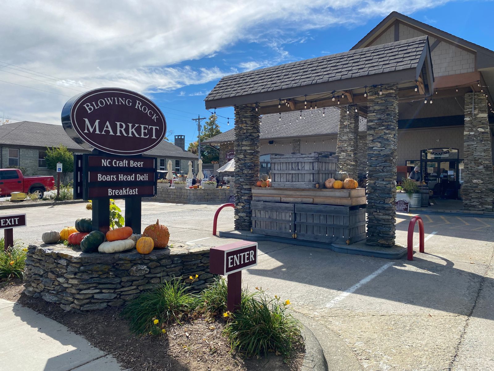 BLOWING ROCK MARKET